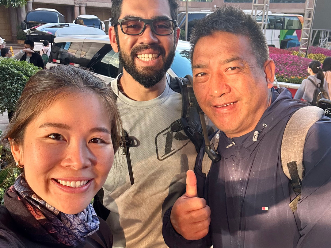 RideChina Motorcycle Tours-昆明市必去景点