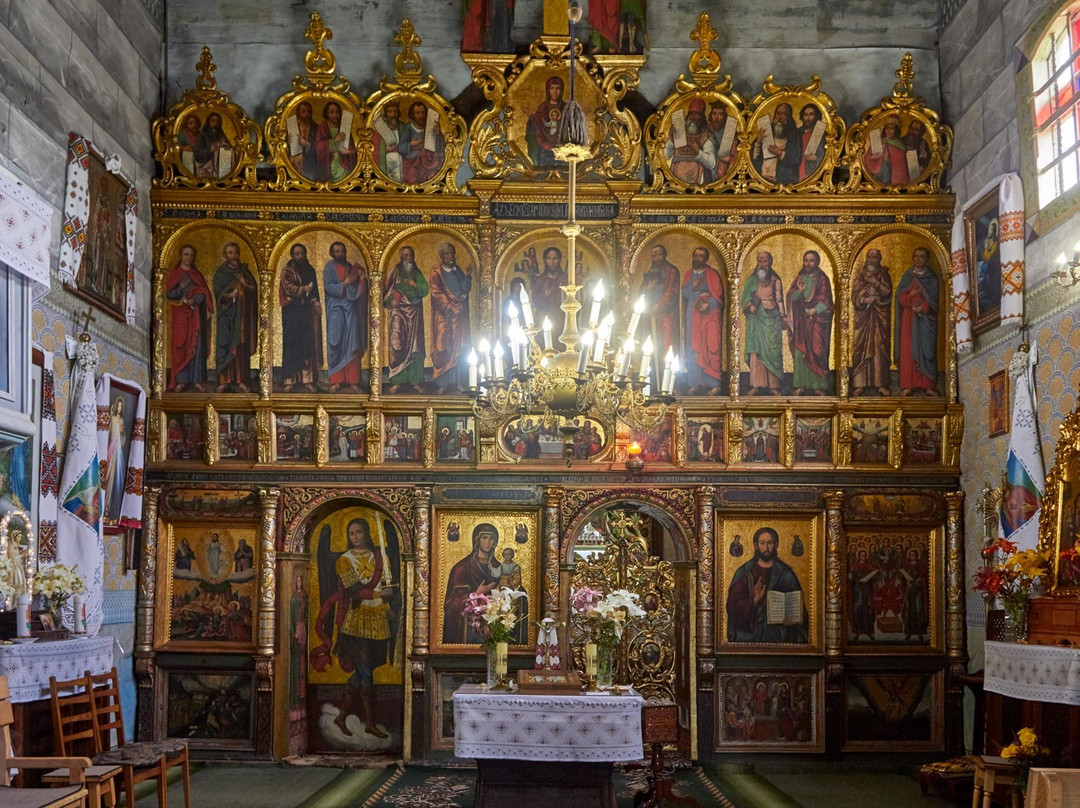 Church Of The Archangel Michael-Zhovkva必去景点