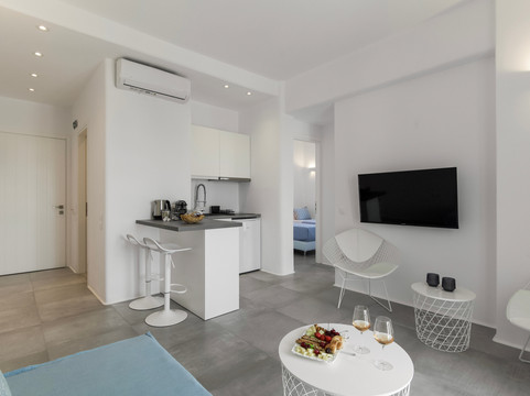 Alexander Suites主图