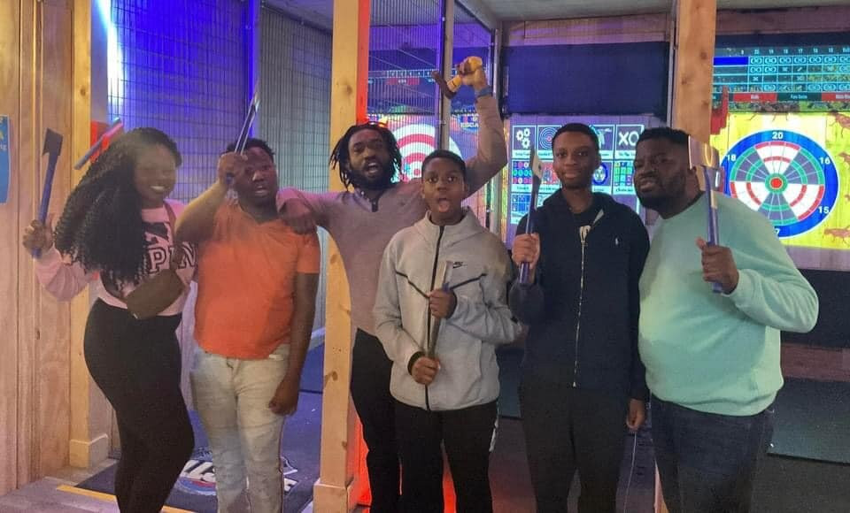 Falls Axe & Escape-Menomonee Falls必去景点