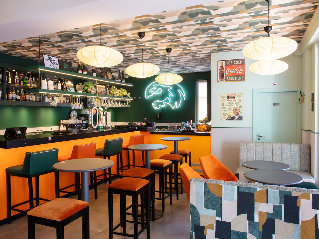 Paco de Arcos旅游景点-Tiamat Lounge Oeiras