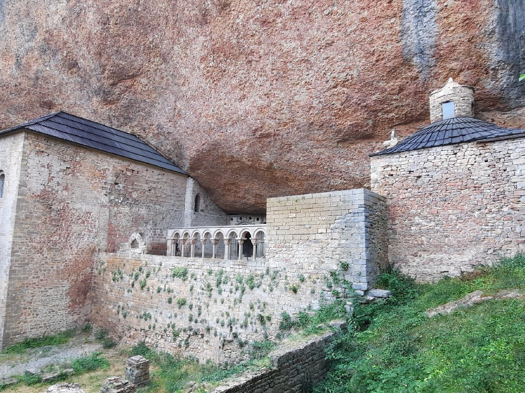 Monastery of San Juan de la Peña景点图片