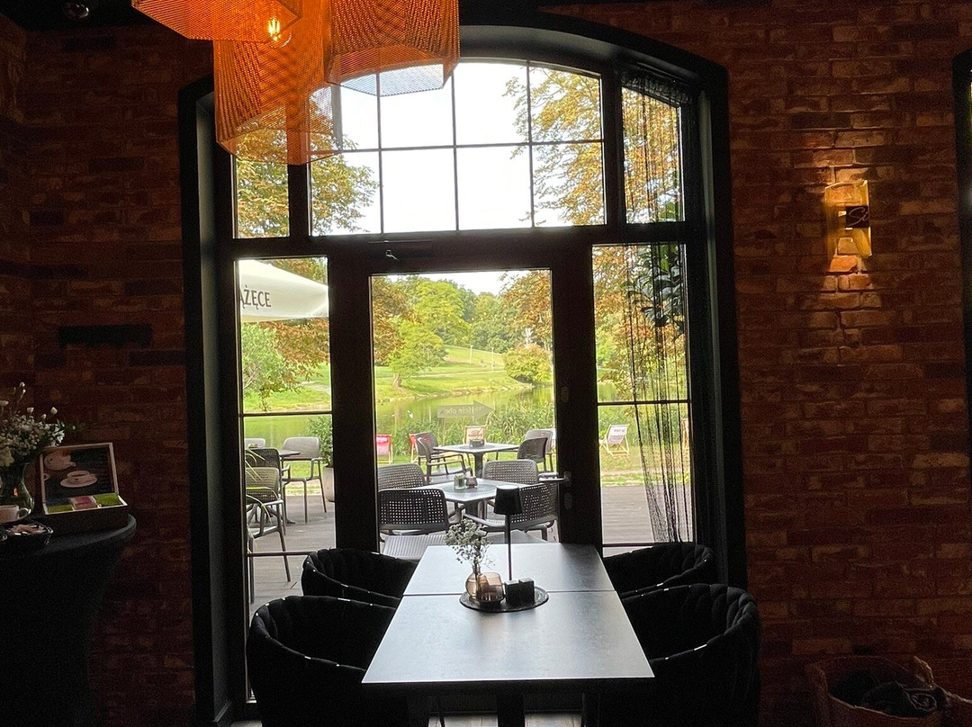 Grand Park Hotel主图