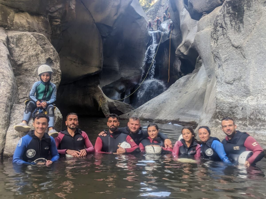 Pyrenees Canyoning by Max & Lola-Leucate必去景点