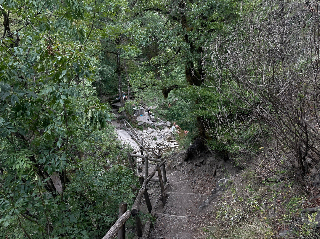 Balta di Stringa Waterfalls-Iliochori必去景点