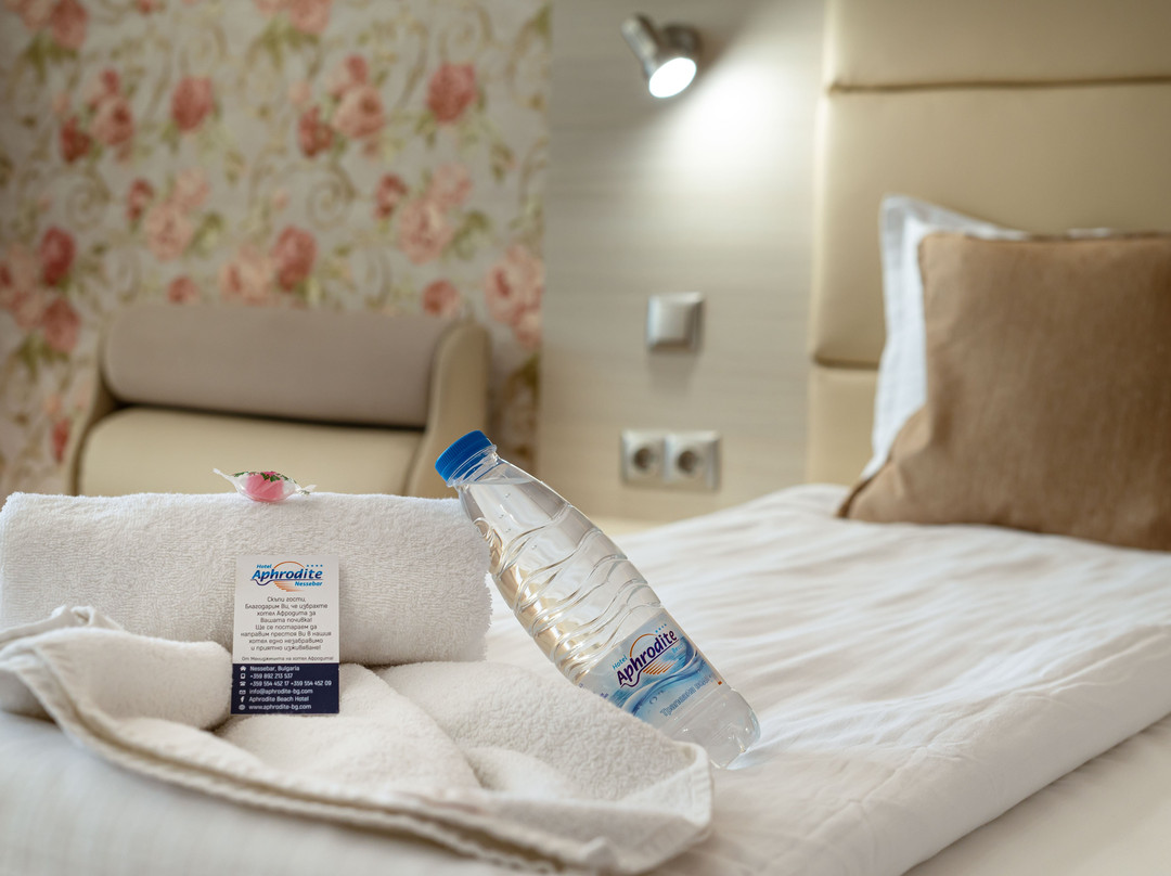 Aphrodite Beach Hotel主图
