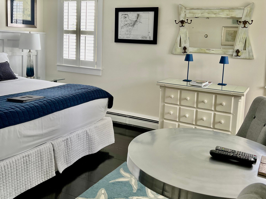 The Platinum Pebble Boutique Inn主图