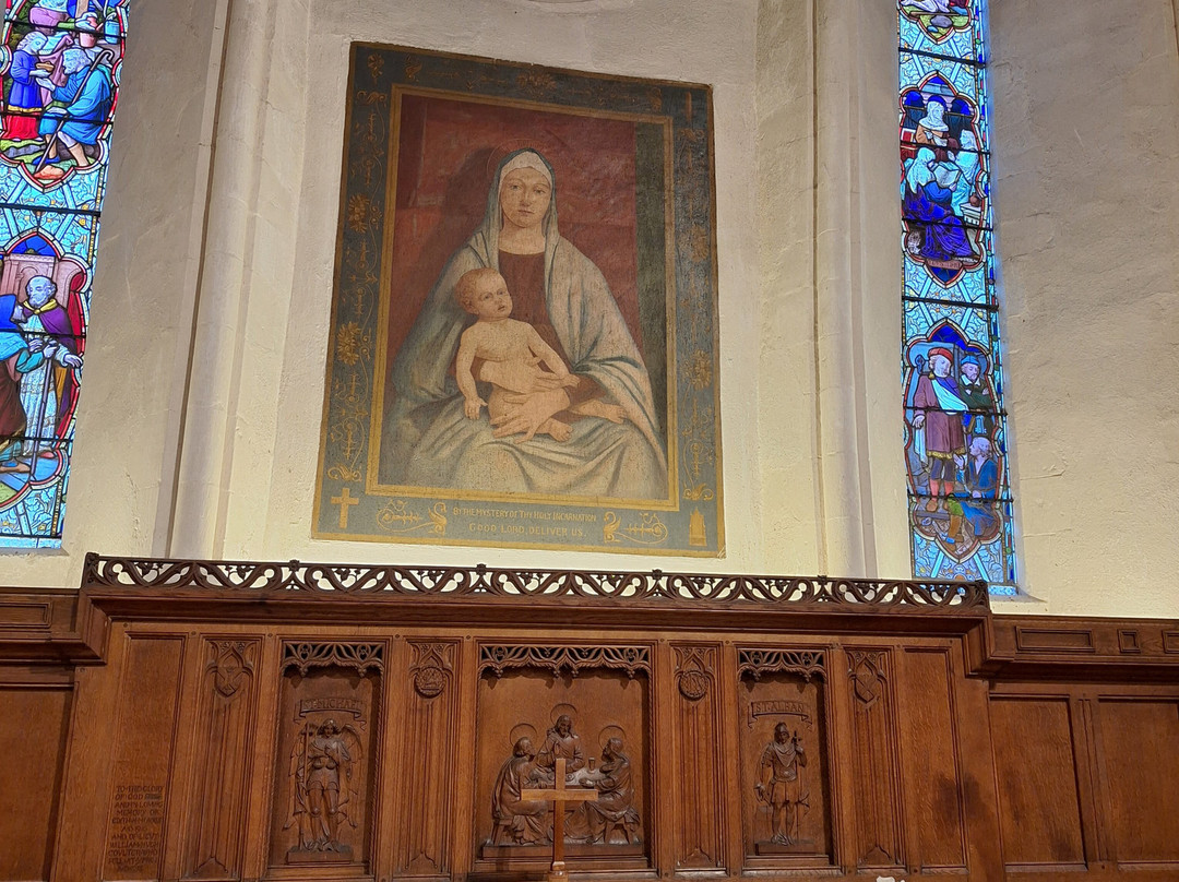 St. Michael's Church景点图片
