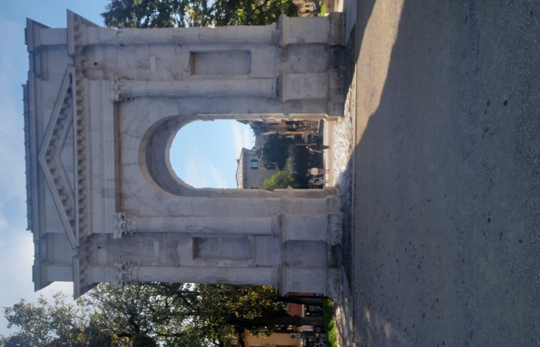 Arco dei Gavi-维罗纳必去景点