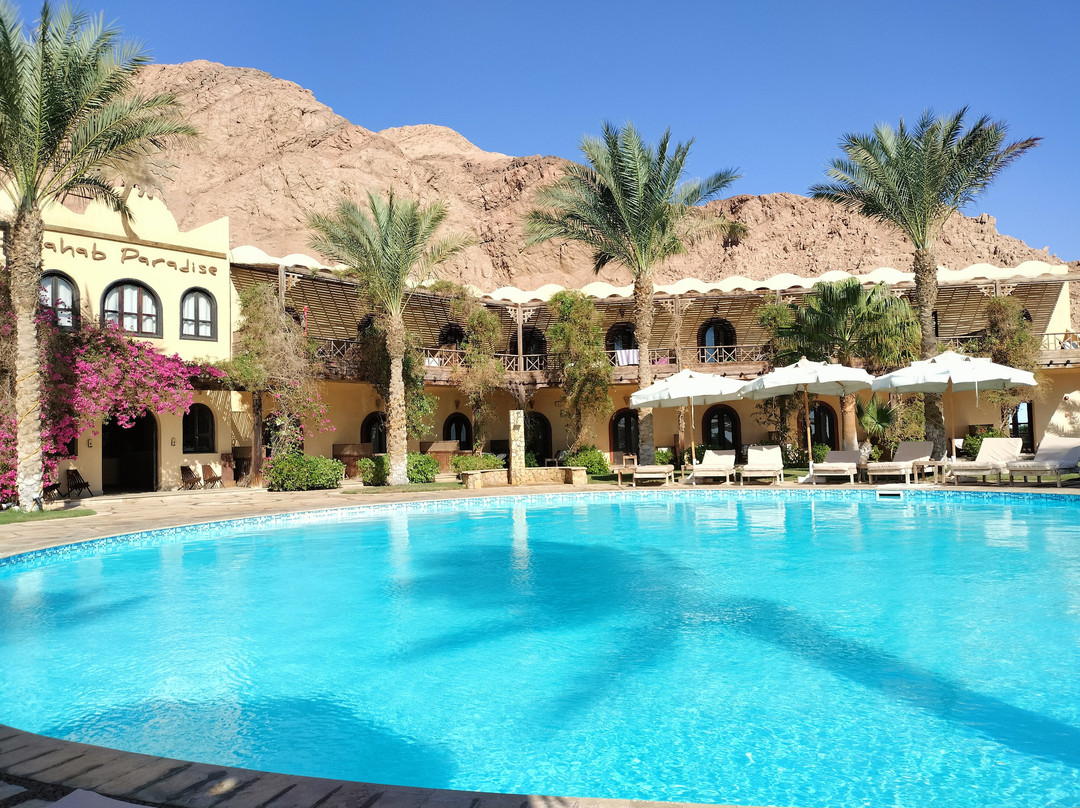 达哈卜天堂酒店主图