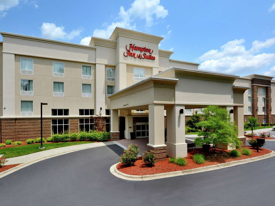 Hampton Inn & Suites Huntersville主图
