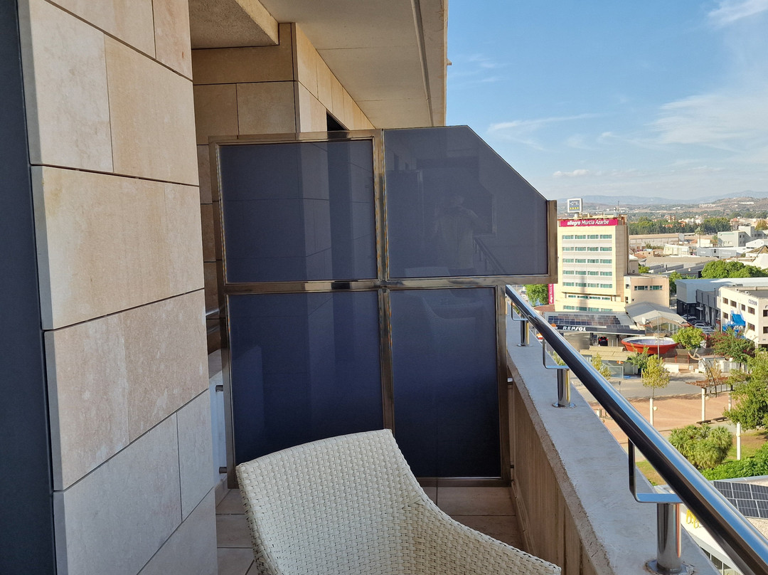 内尔瓦酒店主图