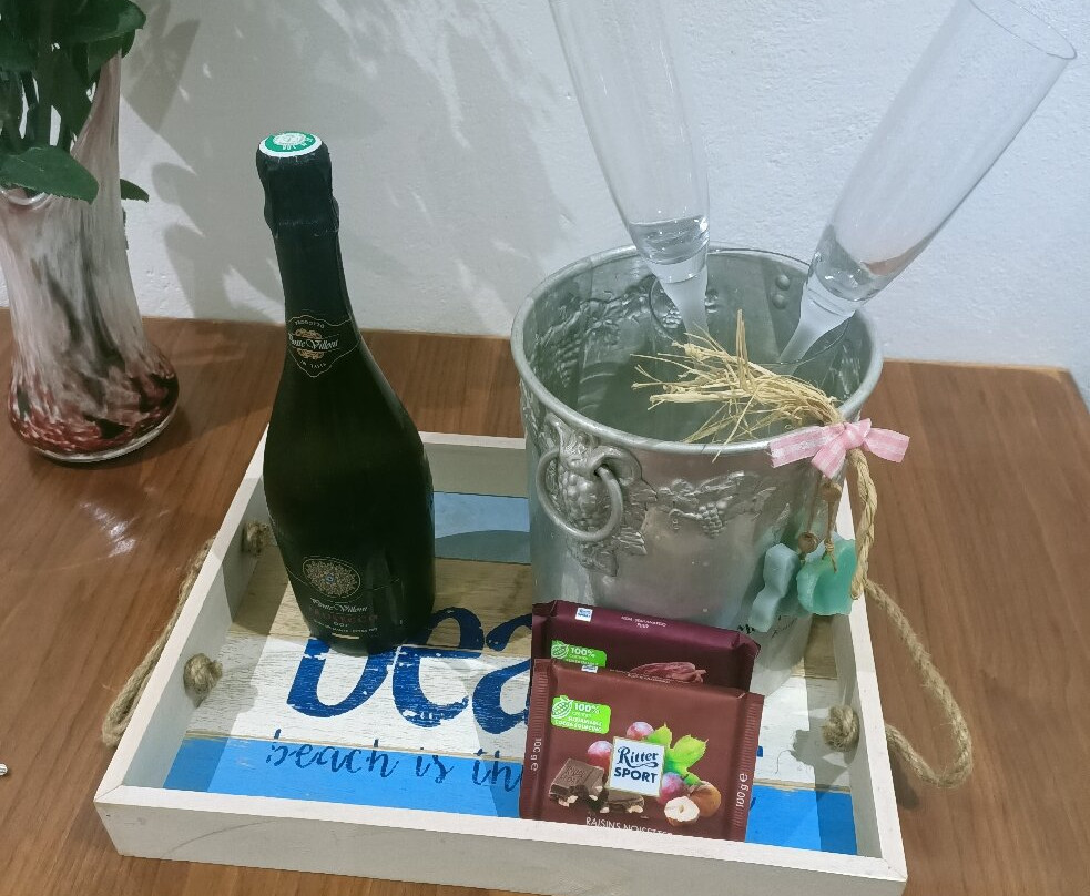 Hibiscus Beach House bed & breakfast主图