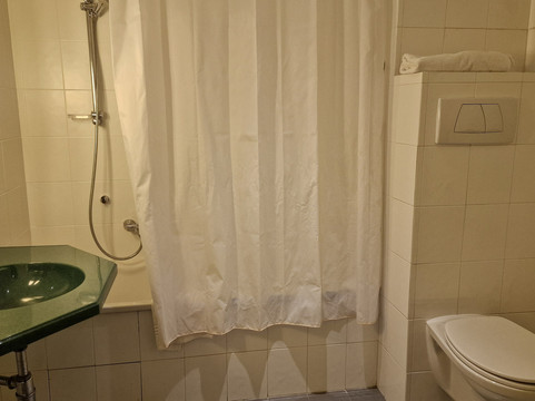 宜必思佛罗伦萨普拉托东部酒店主图