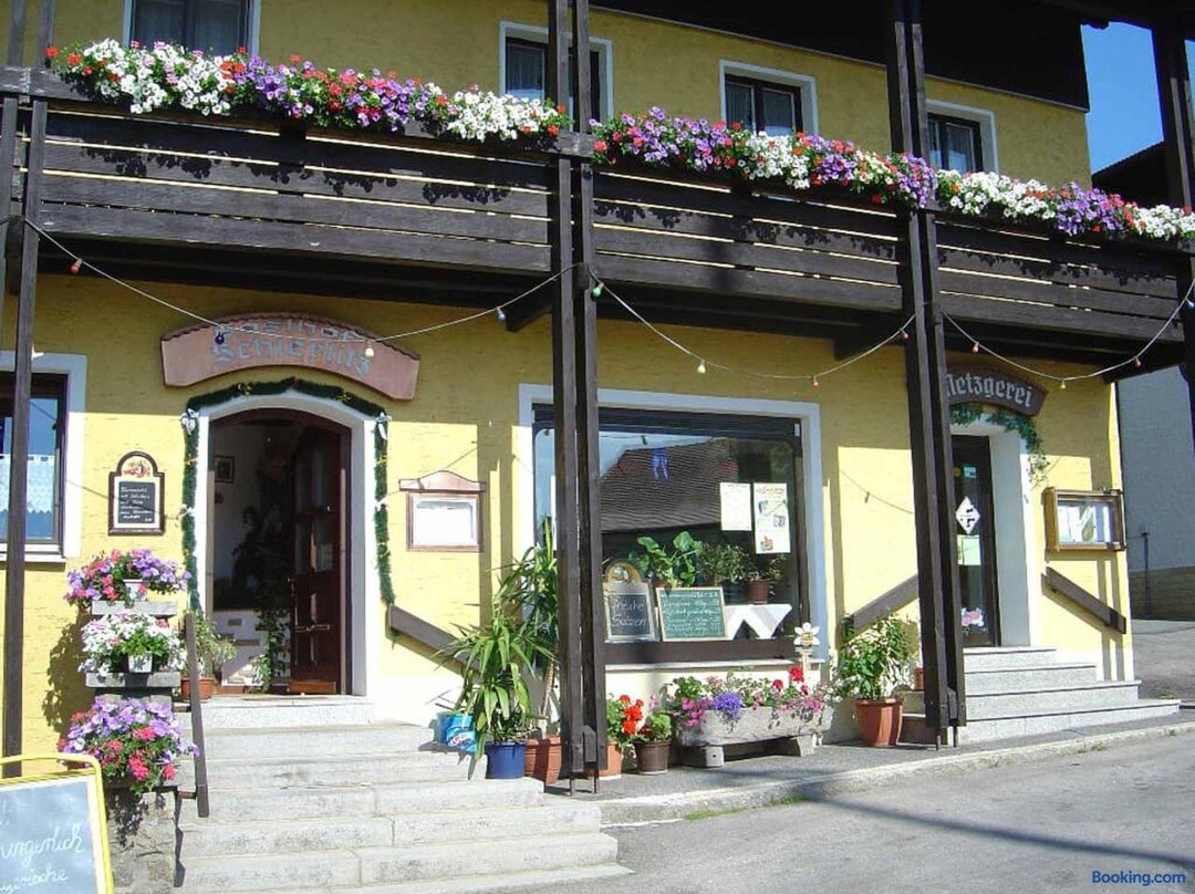 希尔利茨旅馆-肉类连锁店-旅馆