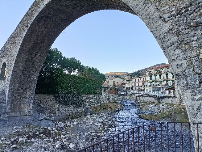 El Pont Nou景点图片