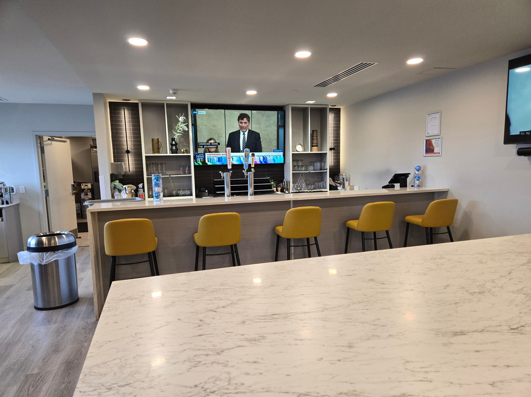 Microtel Inn & Suites by Wyndham Kanata Ottawa West主图