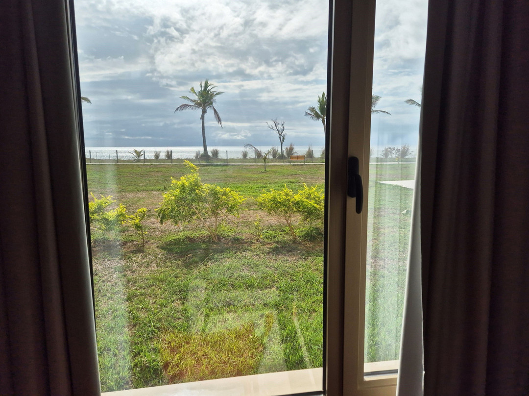 宜必思尚品马约特岛机场酒店主图