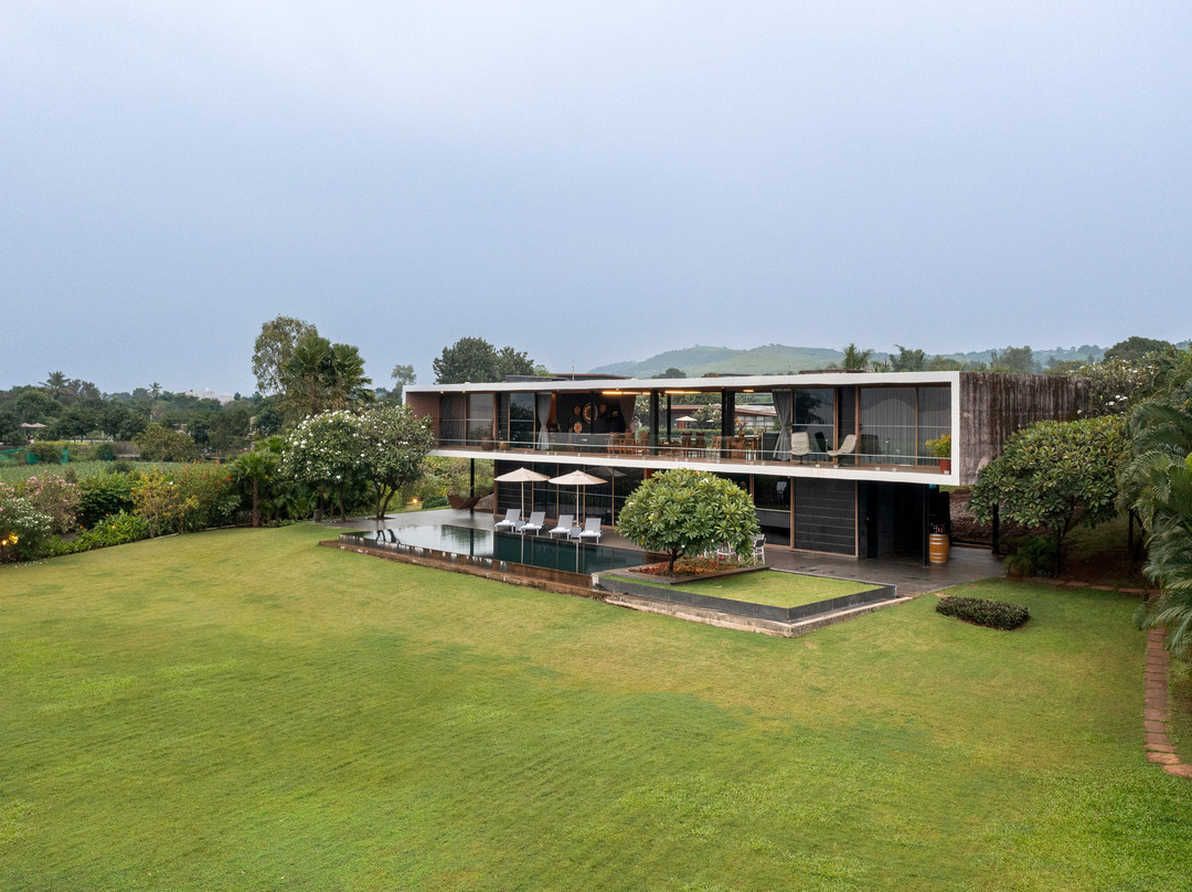 Beyond By Sula主图