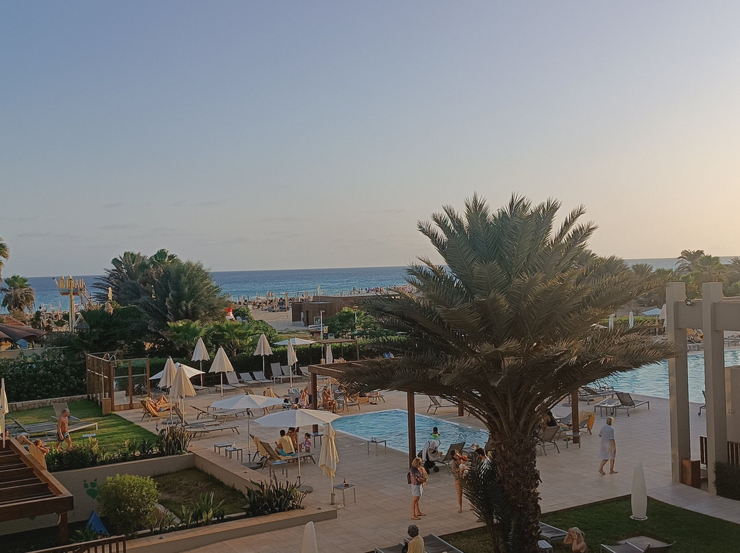 Hotel Oasis Salinas Sea主图