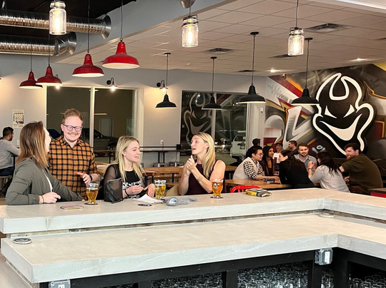 Devil May Care Brewing Company-温尼伯必去景点