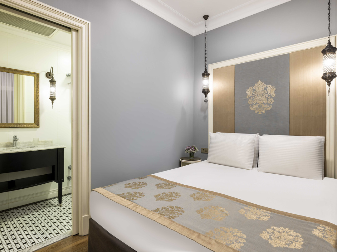 雷蒙德酒店主图