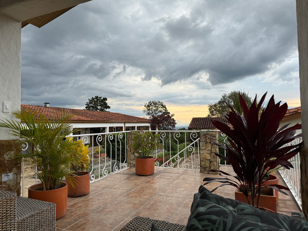 Hotel Estrella del Monte主图