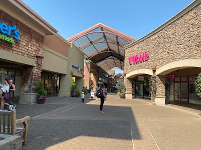 伍德本工厂直销店景点图片