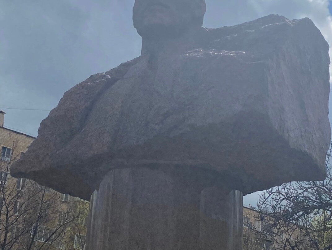 Monument to Fyodor Poletayev景点图片