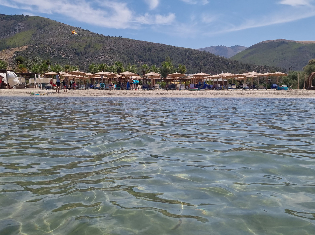 阿列亚套房酒店主图