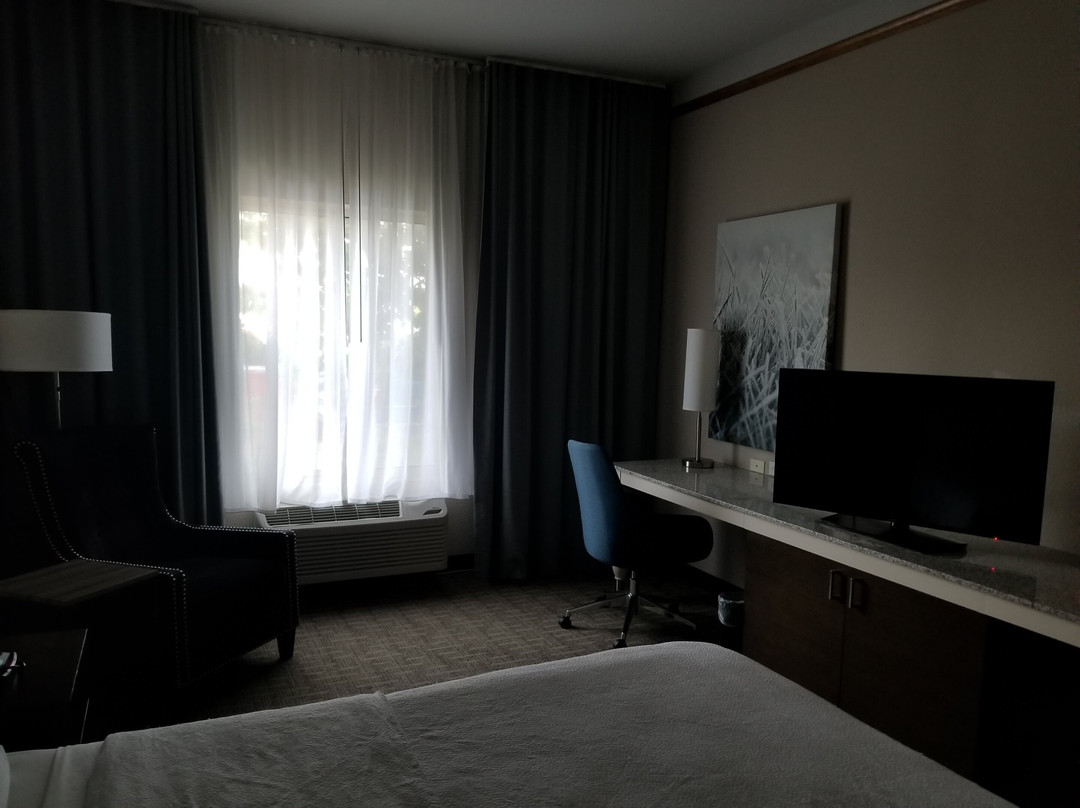 Hilton Garden Inn Grand Forks-UND主图