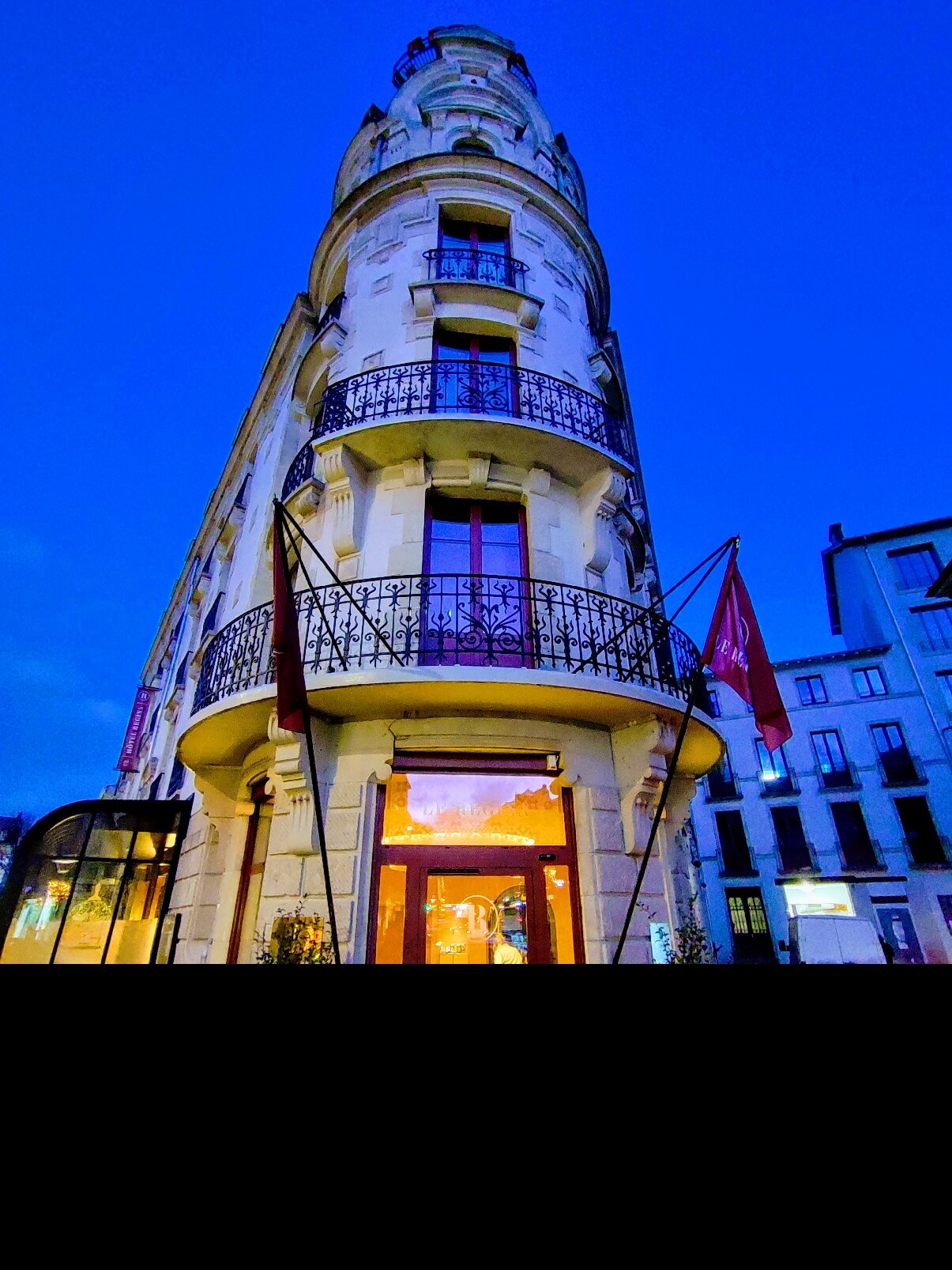 Hôtel Regina-官方
