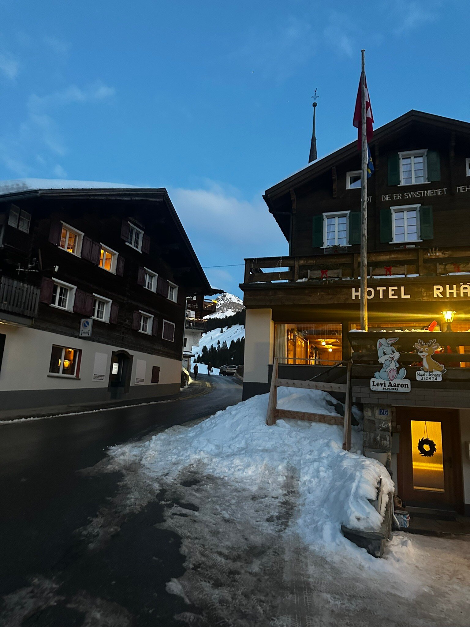 Hotel Rhätia-官方