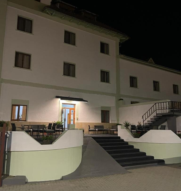 Hostel Oltenia