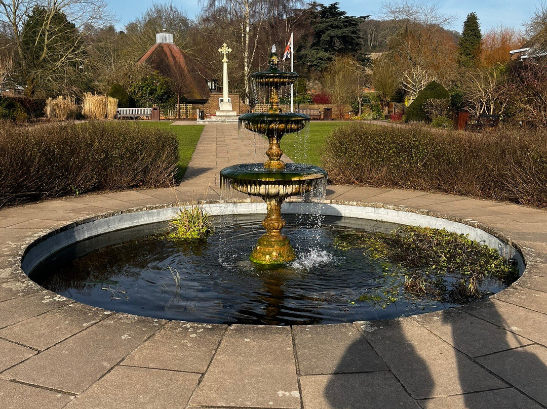 Amersham Memorial Gardens景点图片