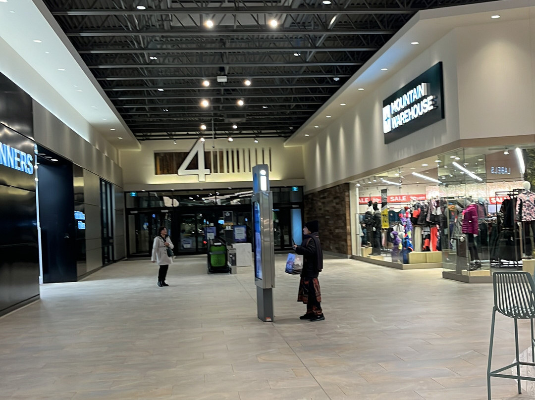 Canad Inns Destination Centre Fort Garry主图