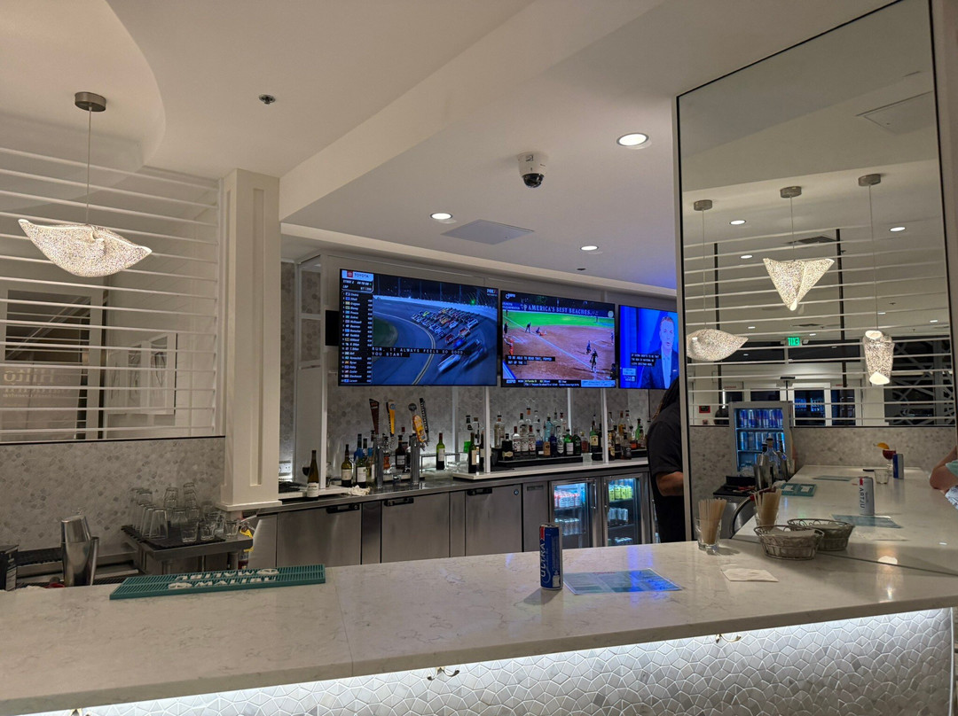 Hilton Garden Inn Cocoa Beach Oceanfront主图