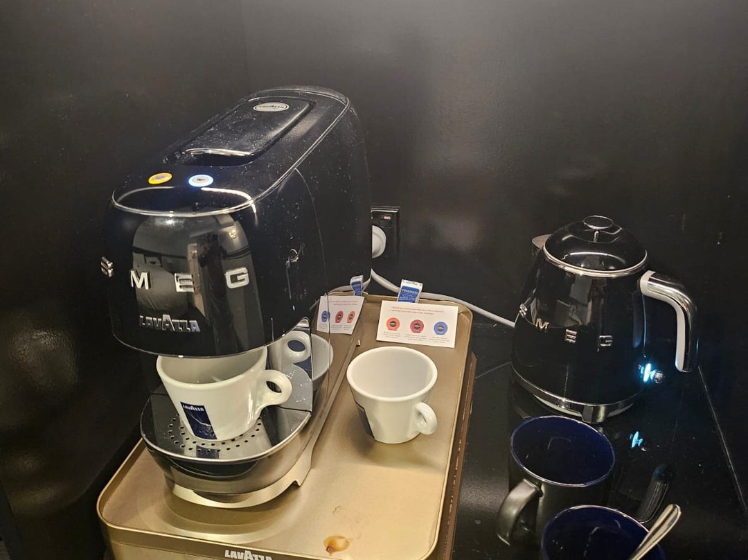 外交官酒店主图