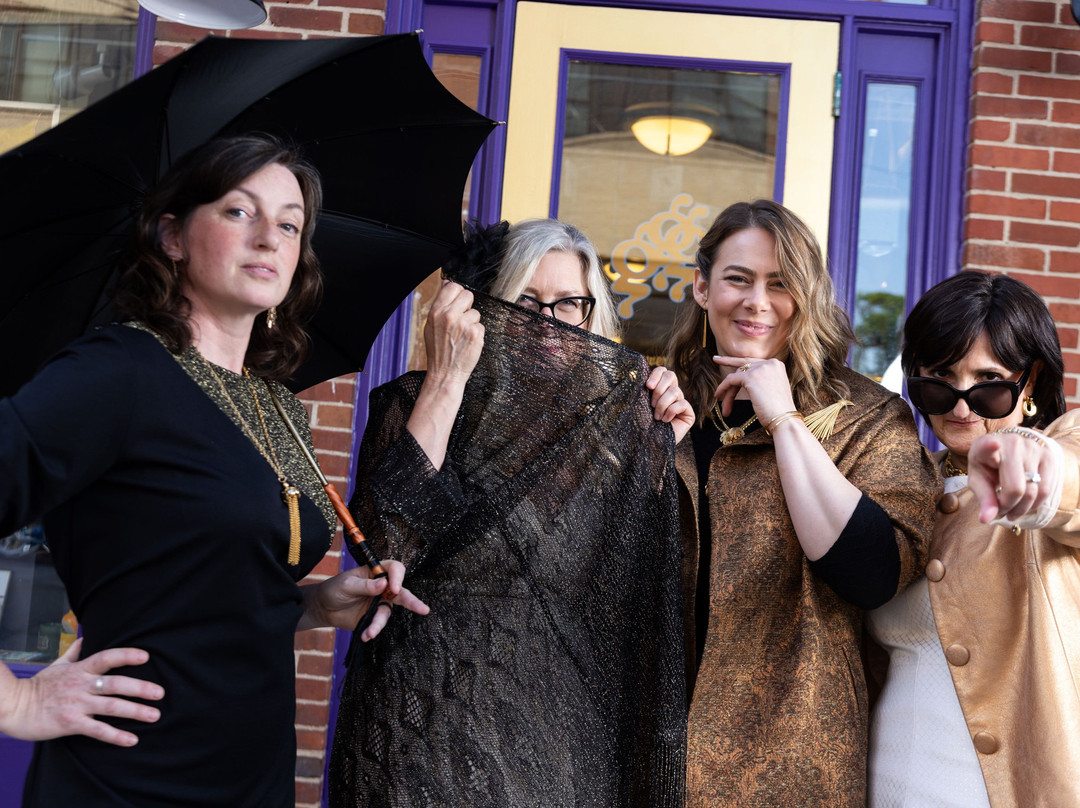 Glass Growers Gallery & Gifts-伊利必去景点