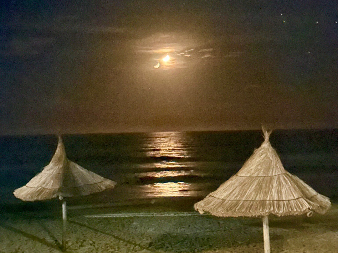 Aguas Dulces-Rocha必去景点