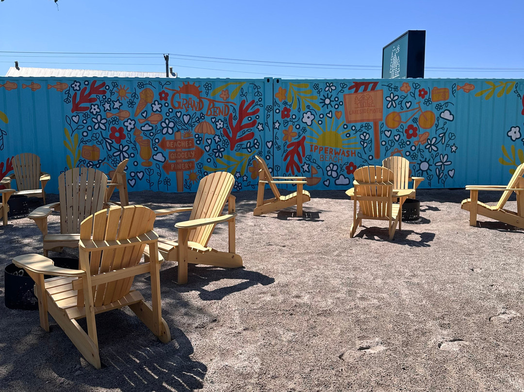 Lakeside Motel主图