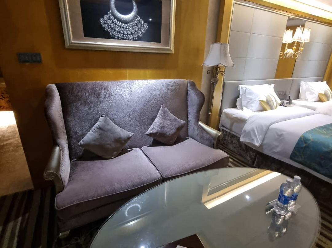 张家界阳光酒店主图