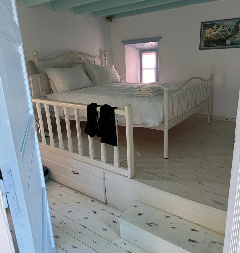 Theologos Houses主图