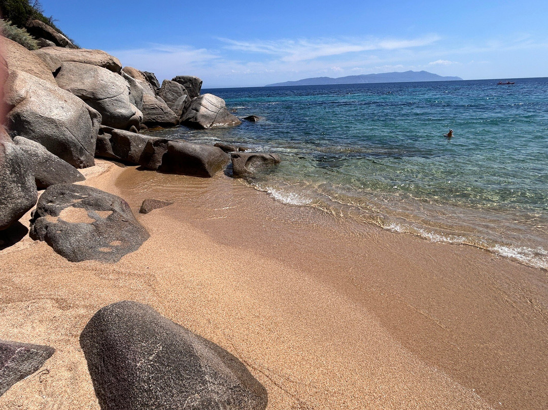 Spiaggia delle Cannelle-Isola del Giglio必去景点