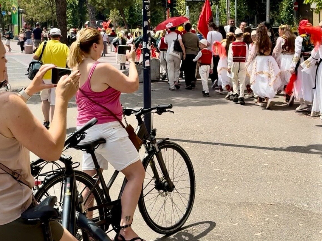 Bike Tour Tirana by Purealb-地拉那必去景点