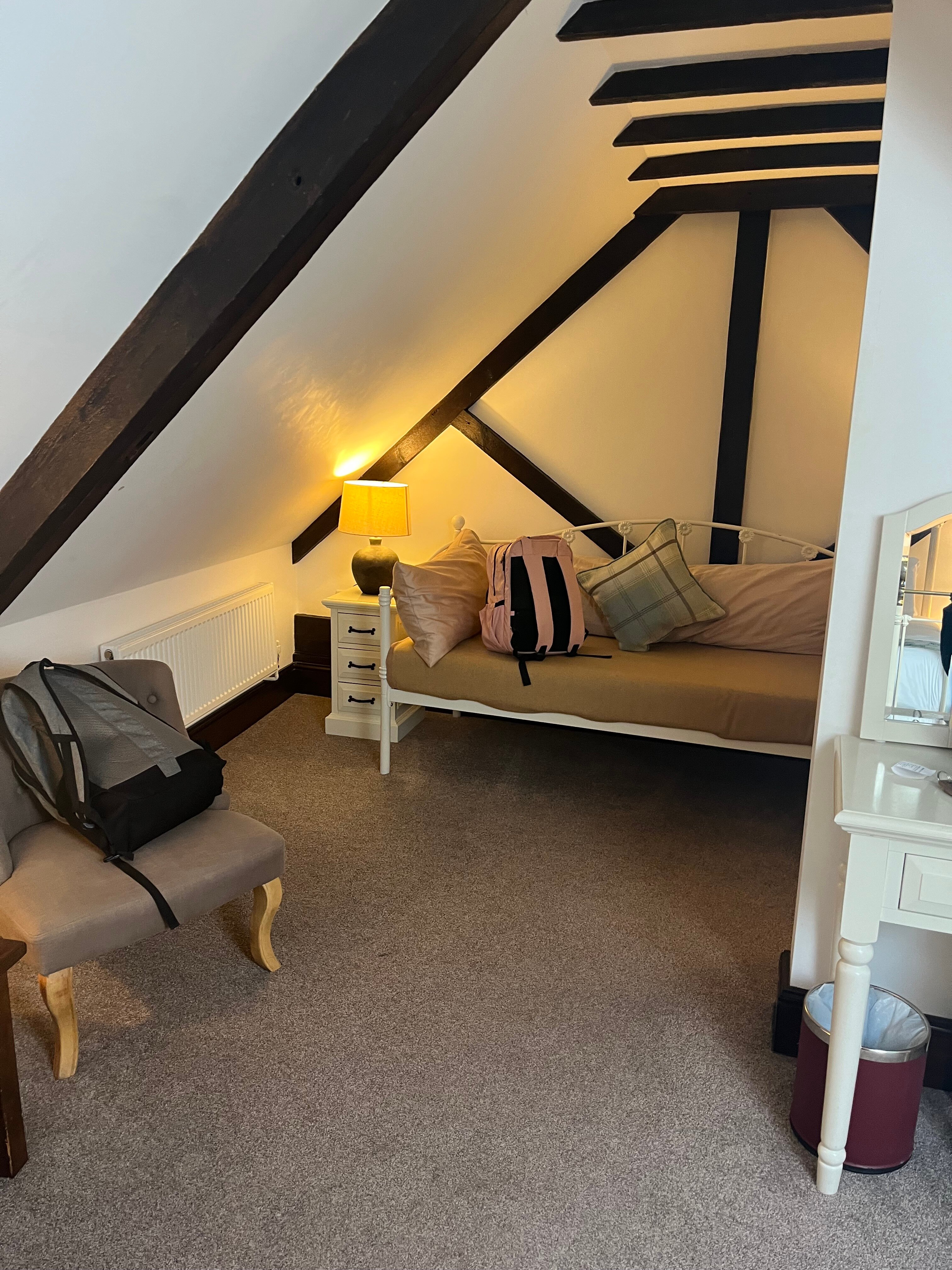 清教徒酒店-客卧