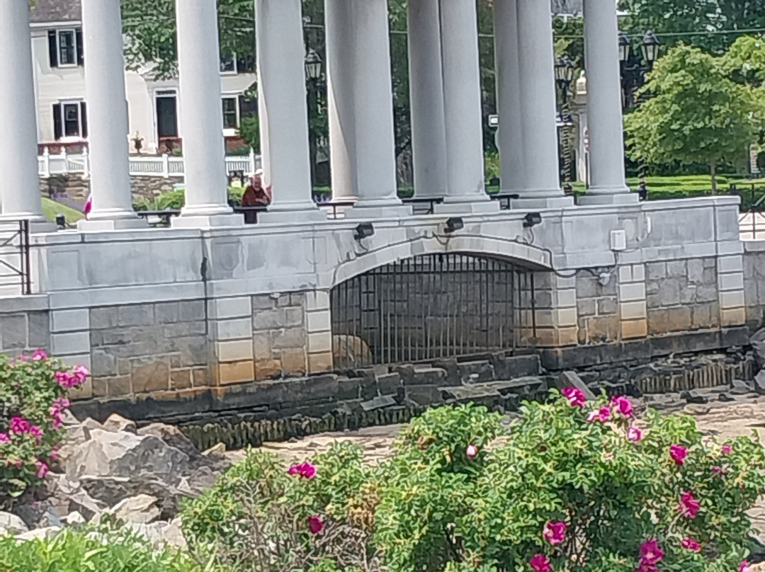 Plymouth Rock - Pilgrim Memorial State Park-普利茅斯必去景点