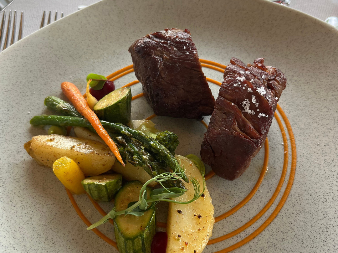 Asterias Fine Dining