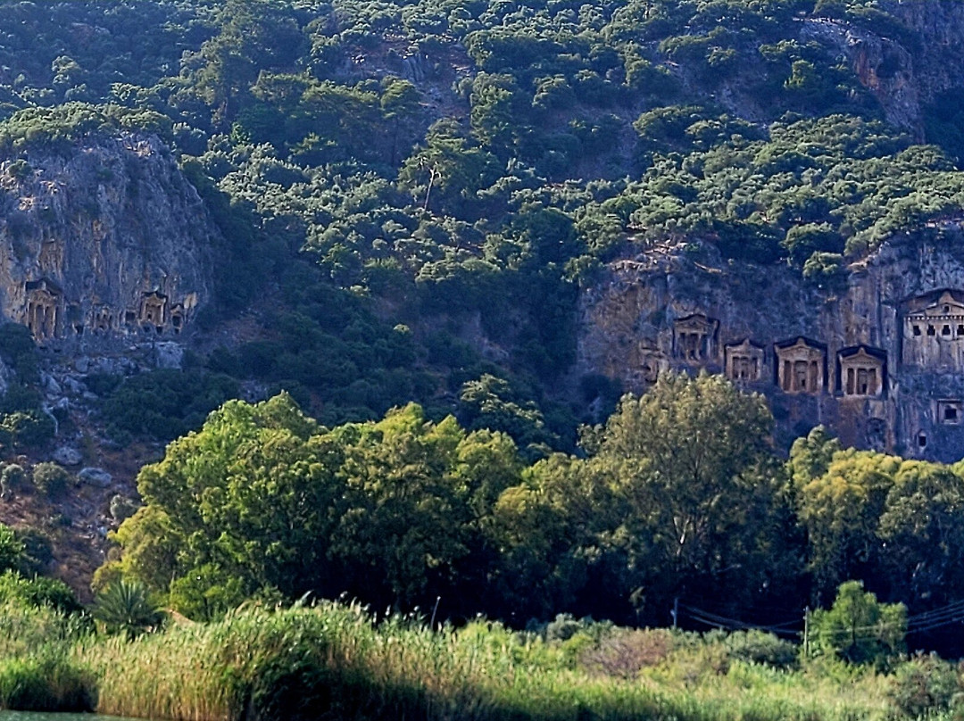Lycian Rock Tombs景点图片