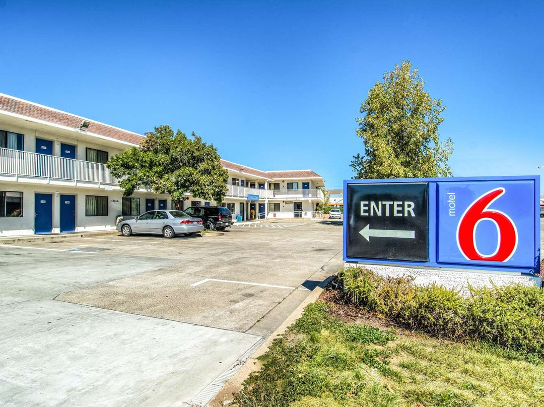 Motel 6 Redding North